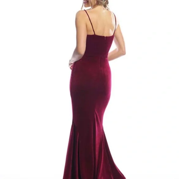 Beautiful hunter green velour bridesmaid dress, size 20W. Unaltered + never worn - Picture 2 of 6